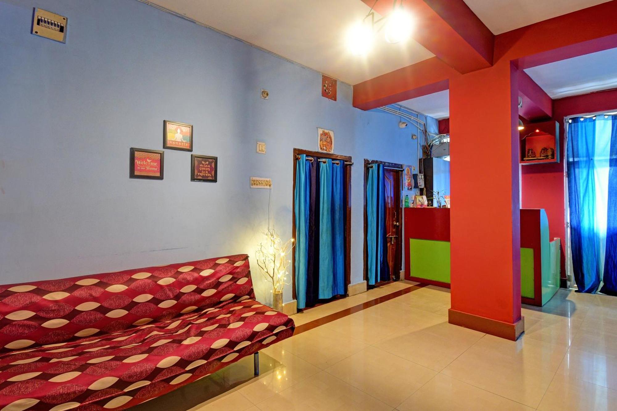 Oyo Flagship Pratikshya Guest House Baripada Екстериор снимка