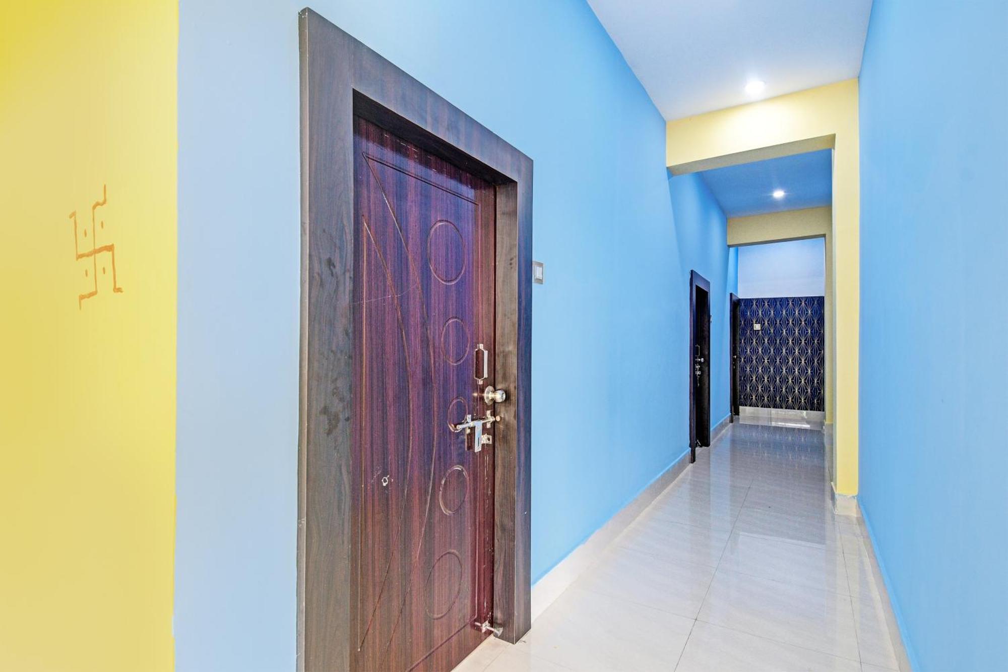 Oyo Flagship Pratikshya Guest House Baripada Екстериор снимка