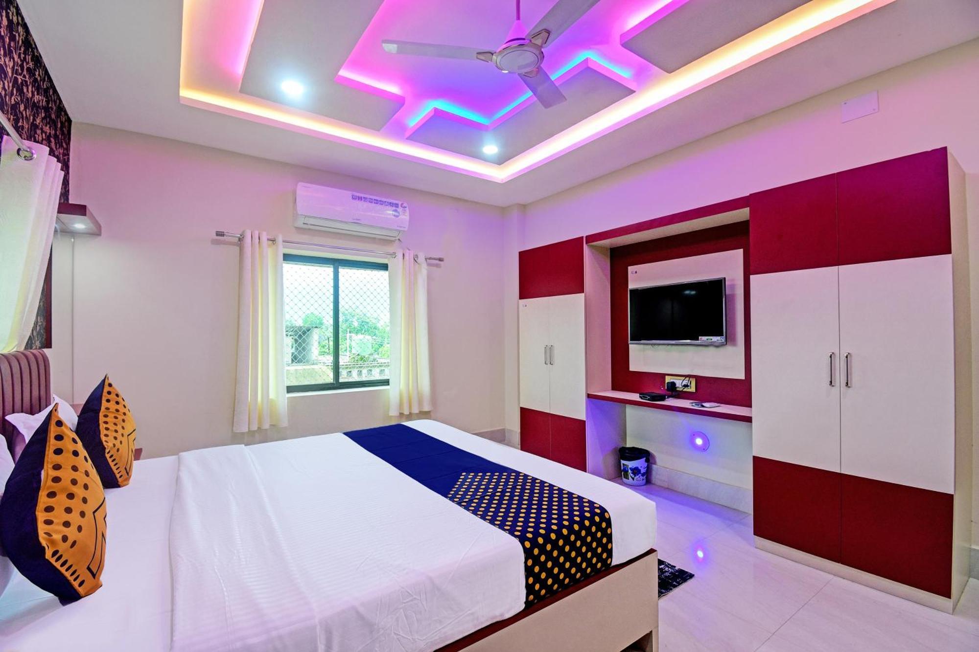 Oyo Flagship Pratikshya Guest House Baripada Екстериор снимка