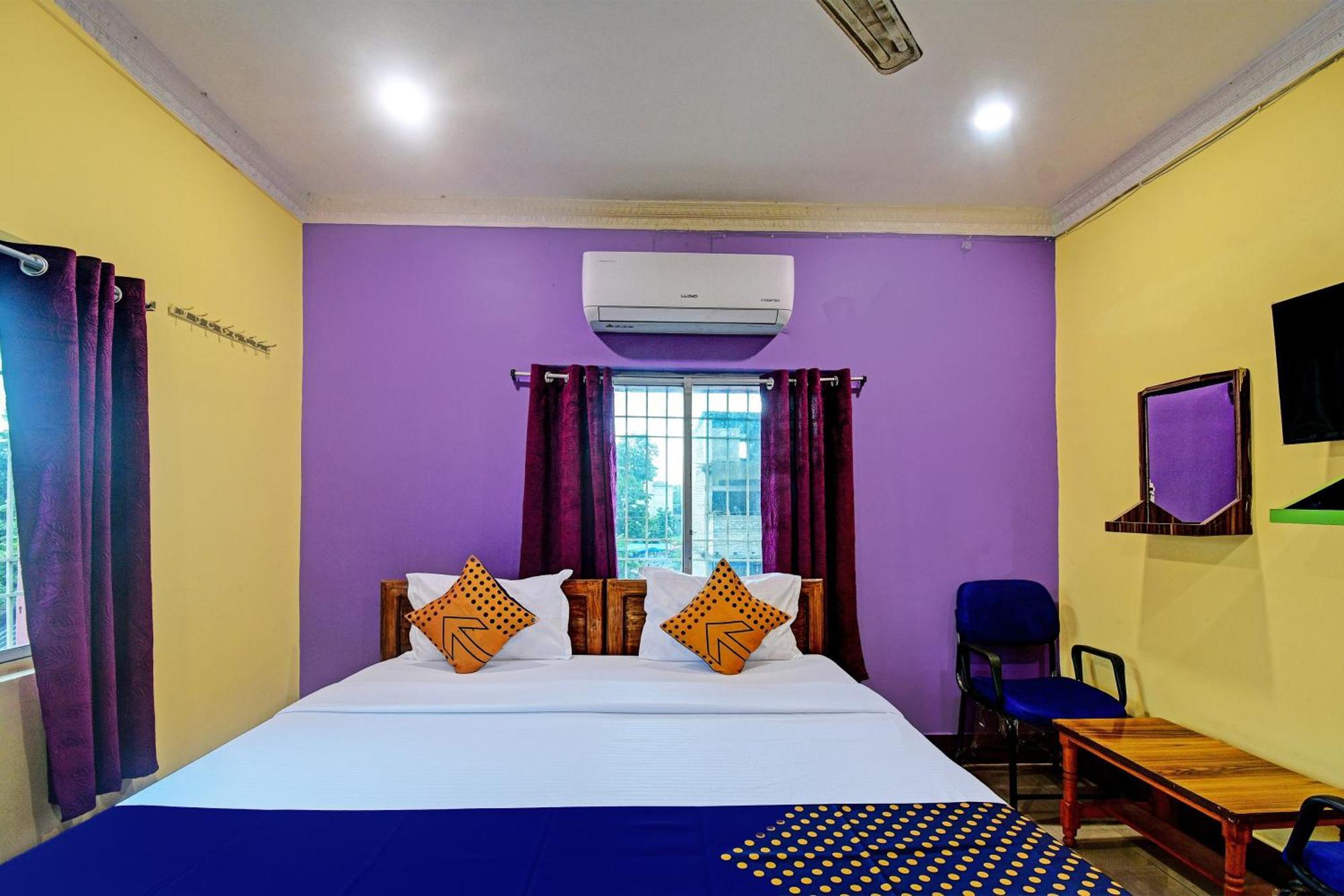 Oyo Flagship Pratikshya Guest House Baripada Екстериор снимка
